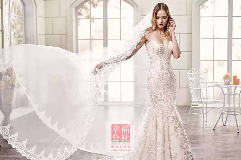 婚纱图片2017新款图片_2018婚纱新款婚纱(2)